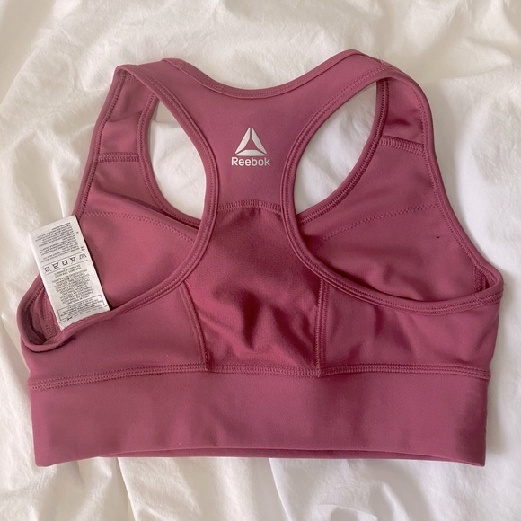 🌺 Reebok speedwick sports bra never worn - Picture 2 of 3
